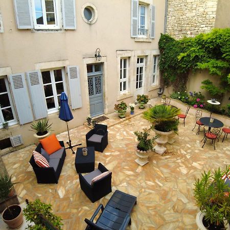 Maison D'Hotes De Charme - Au Lys Blanc Шатору Экстерьер фото